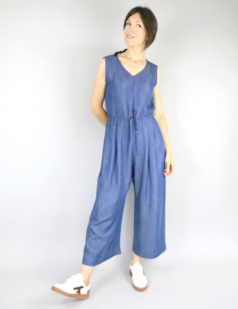 Jolie Mome jumpsuit sewing pattern paper version with free sew along video